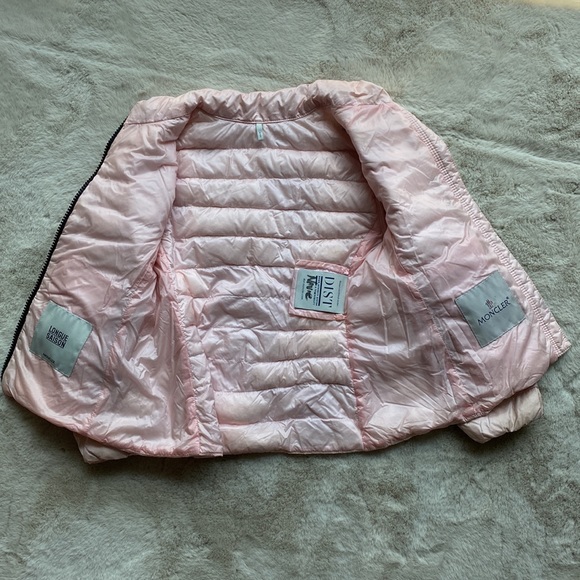 Moncler - Picture 2 of 4